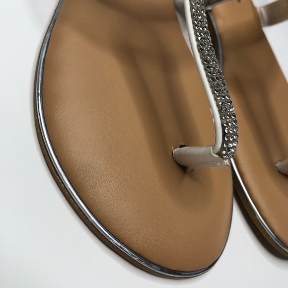 NEW Via Rosa Holographic Silver Jewelled T-Strap Flat Diva Summer Sandals SIZE 6 - Picture 7 of 15